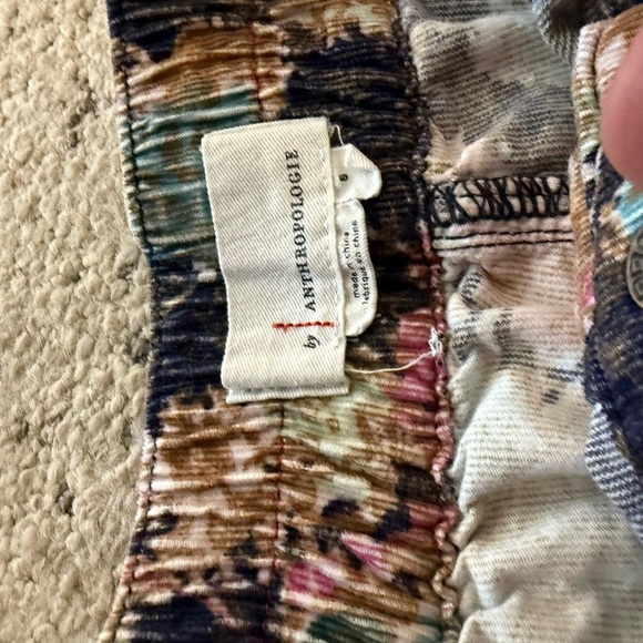 Anthropologie S Floral corduroy “Anisa” joggers. EUC - Picture 10 of 13